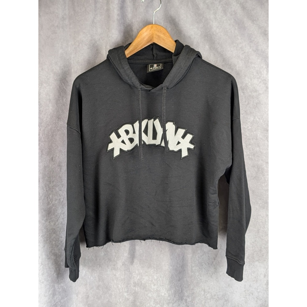 FISLL NBA Brooklyn Nets Cropped Hoodie Black White Graphic Pullover Womens Large